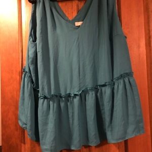 26 Loft plus peplum top